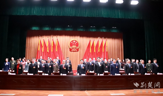 全體起立，奏唱國(guó)歌_副本.jpg